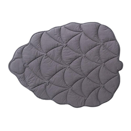 Leaf Shaped Dog Blanket - karuna